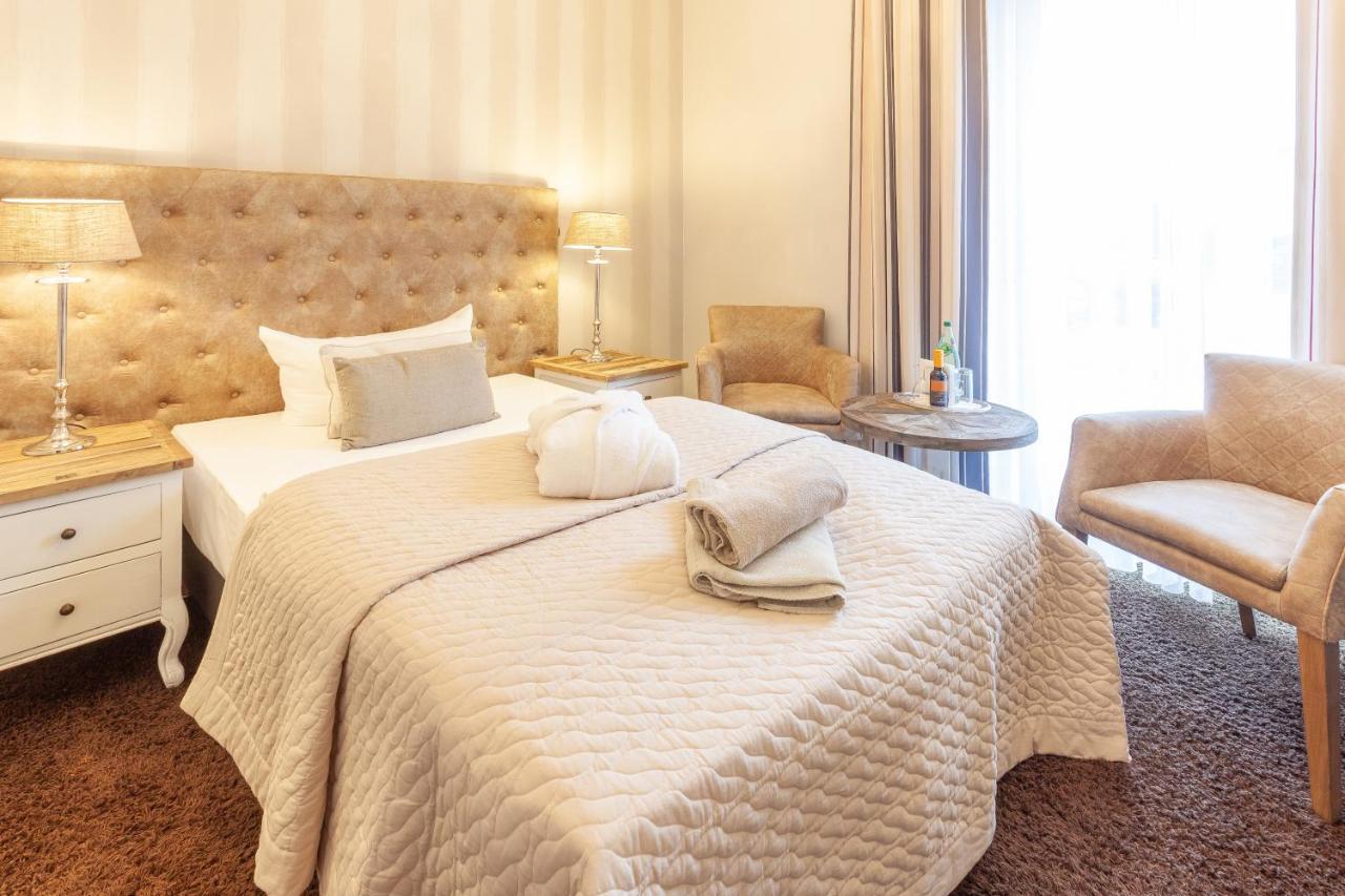 Hotel Vier Jahreszeiten Binz - Adults Only 외부 사진